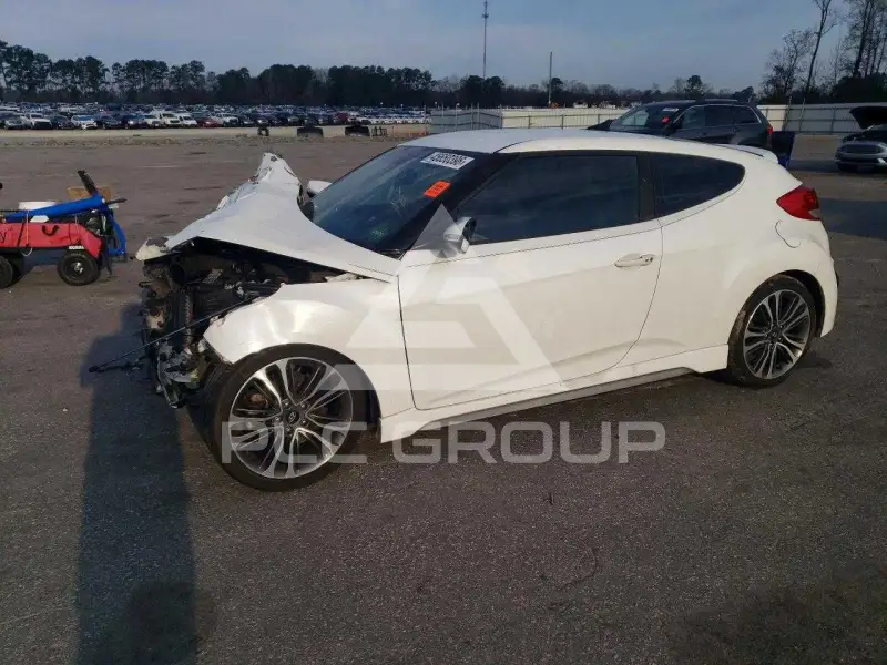 2016 Hyundai Veloster фото
