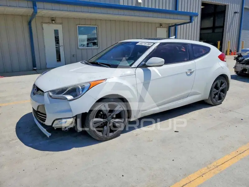 2016 Hyundai Veloster photo