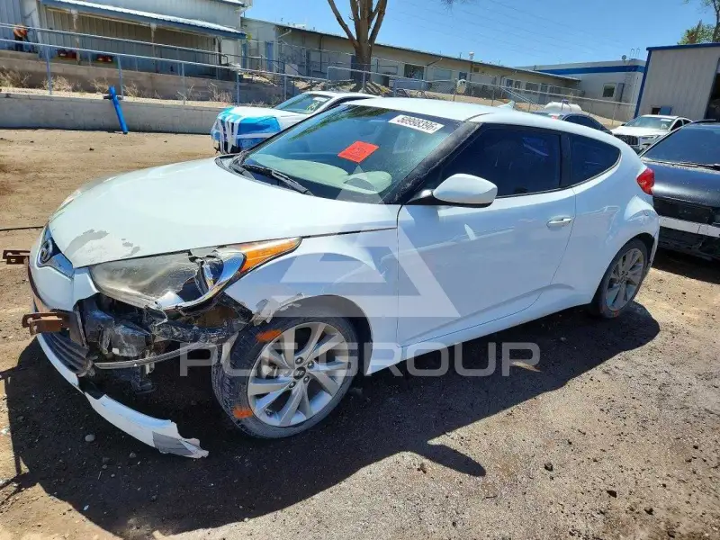 2016 Hyundai Veloster photo