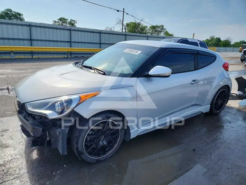 2016 Hyundai Veloster фото