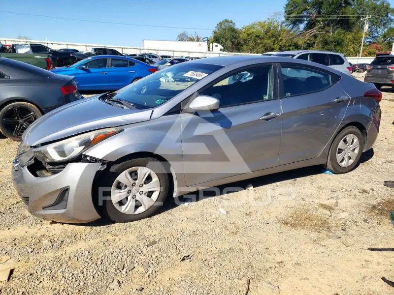 2016 Hyundai Elantra фото
