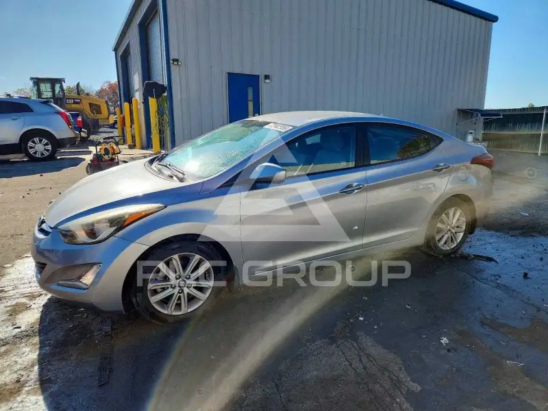 2016 Hyundai Elantra фото