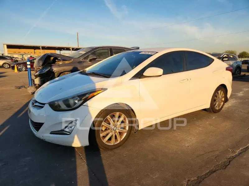 2016 Hyundai Elantra фото