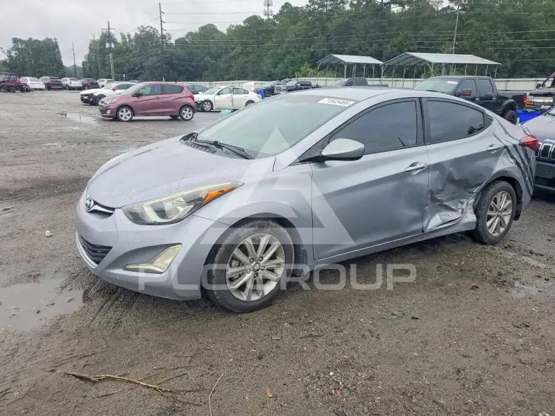 2016 Hyundai Elantra photo