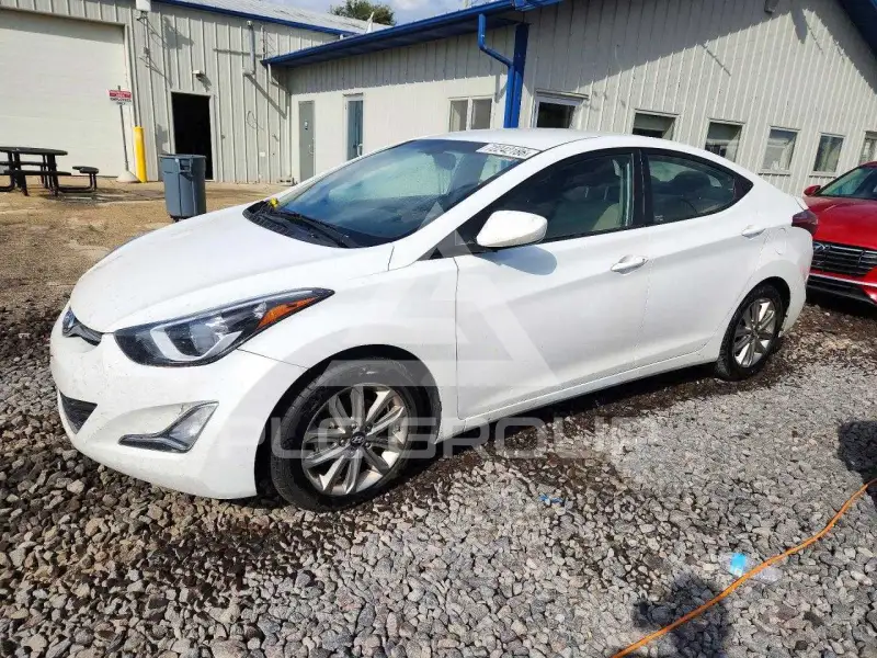 2016 Hyundai Elantra фото