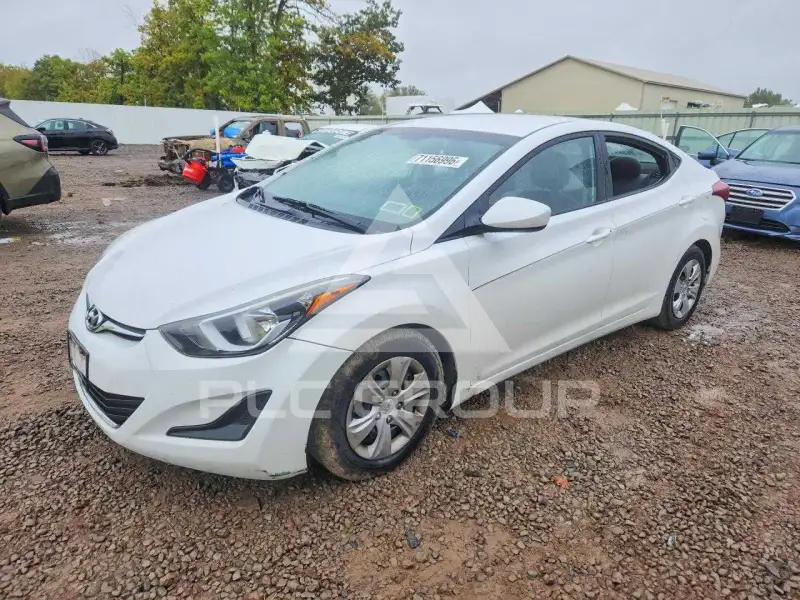2016 Hyundai Elantra photo