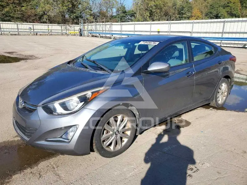 2016 Hyundai Elantra фото