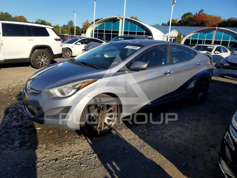 2016 Hyundai Elantra фото