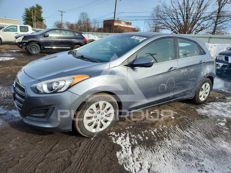 2016 Hyundai Elantra photo