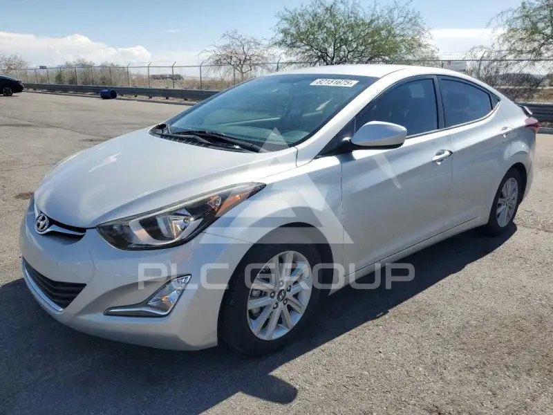 2016 Hyundai Elantra photo