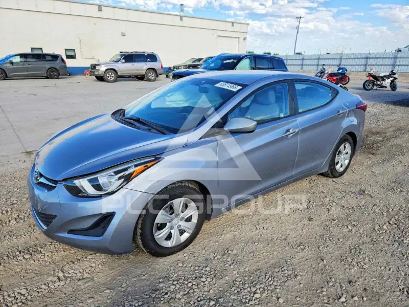 2016 Hyundai Elantra photo