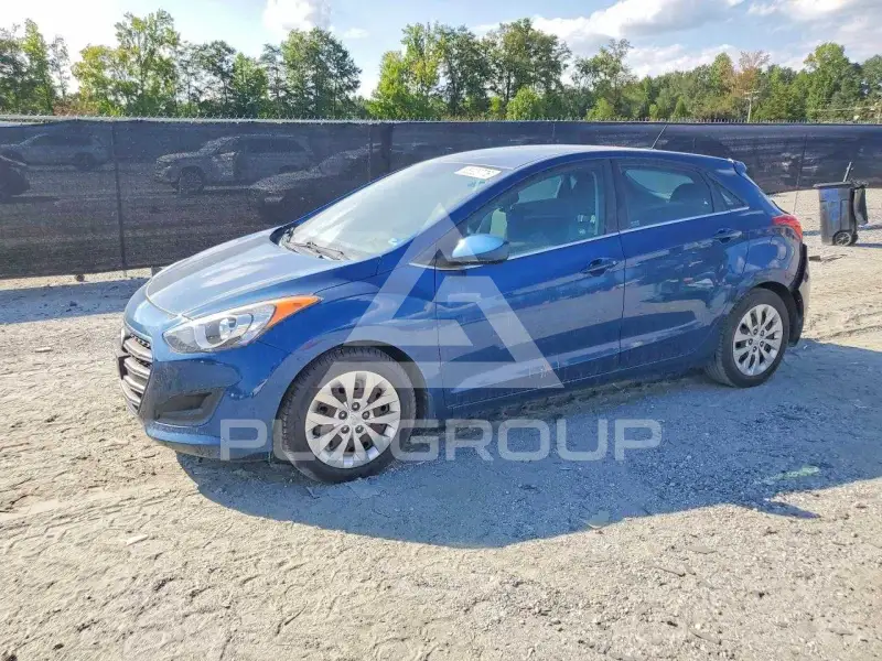 2016 Hyundai Elantra photo