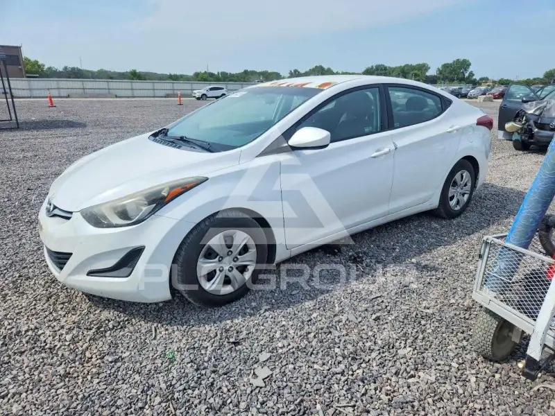 2016 Hyundai Elantra фото