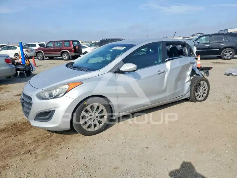 2016 Hyundai Elantra фото