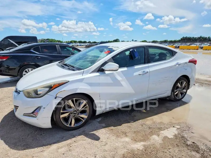 2016 Hyundai Elantra photo