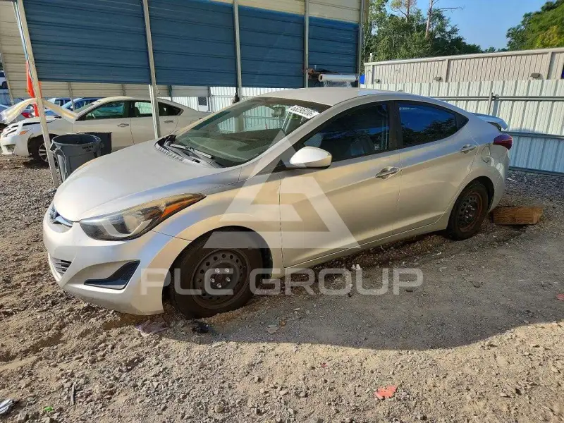 2016 Hyundai Elantra photo