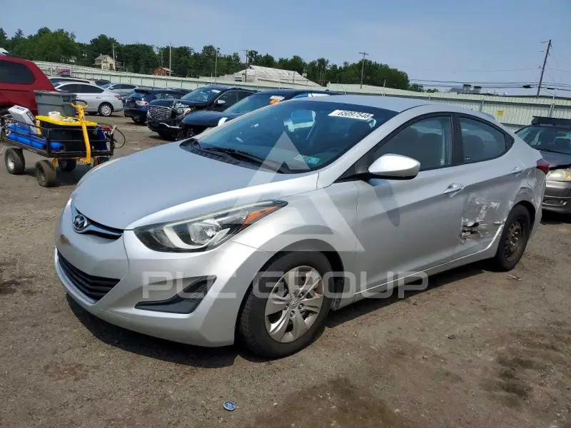 2016 Hyundai Elantra фото