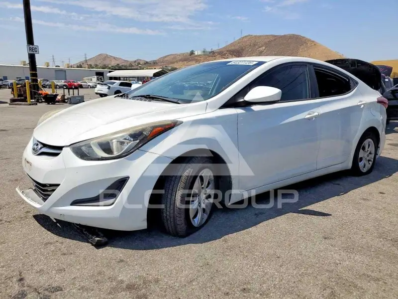 2016 Hyundai Elantra фото