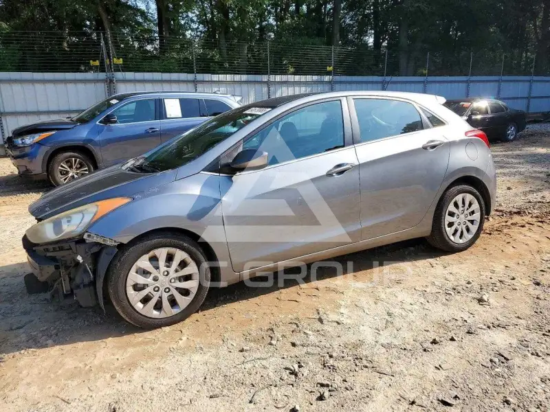 2016 Hyundai Elantra фото
