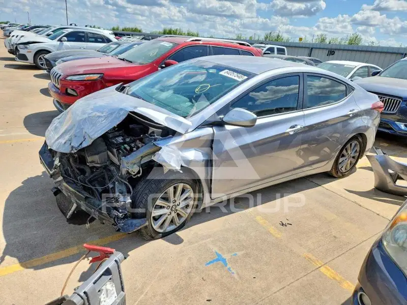 2016 Hyundai Elantra photo