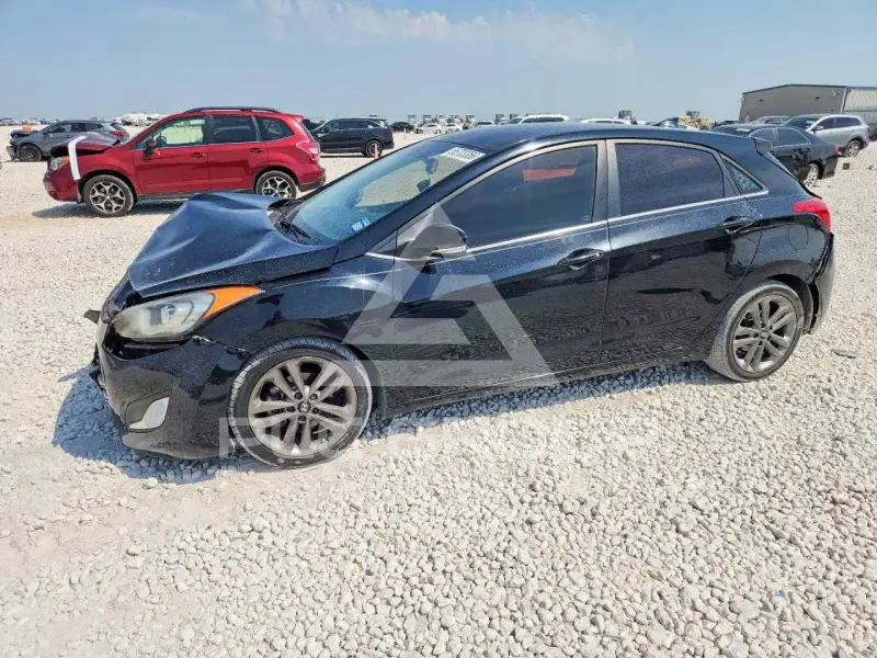 2016 Hyundai Elantra photo