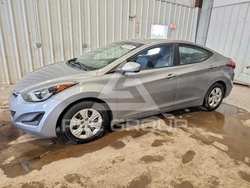 2016 Hyundai Elantra фото
