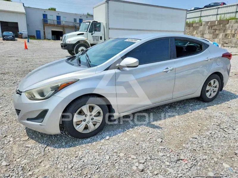 2016 Hyundai Elantra фото