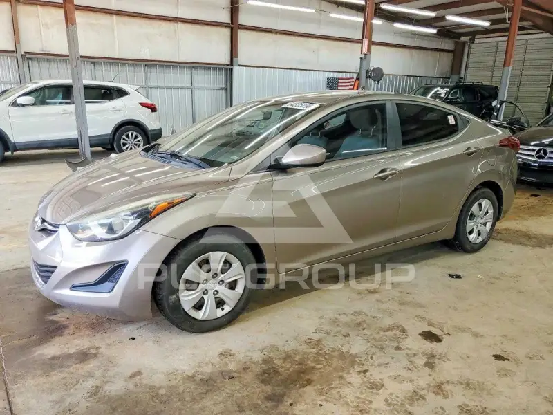 2016 Hyundai Elantra photo