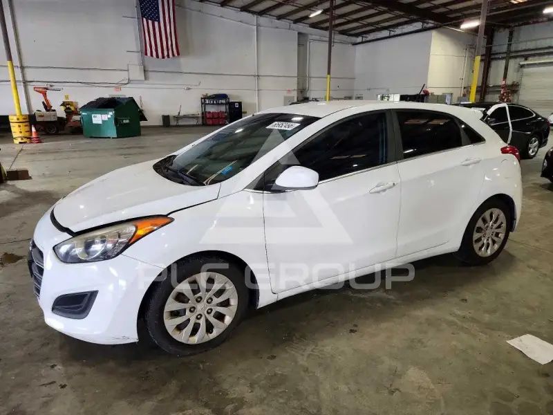 2016 Hyundai Elantra photo