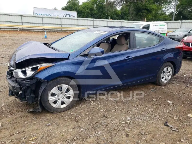 2016 Hyundai Elantra photo