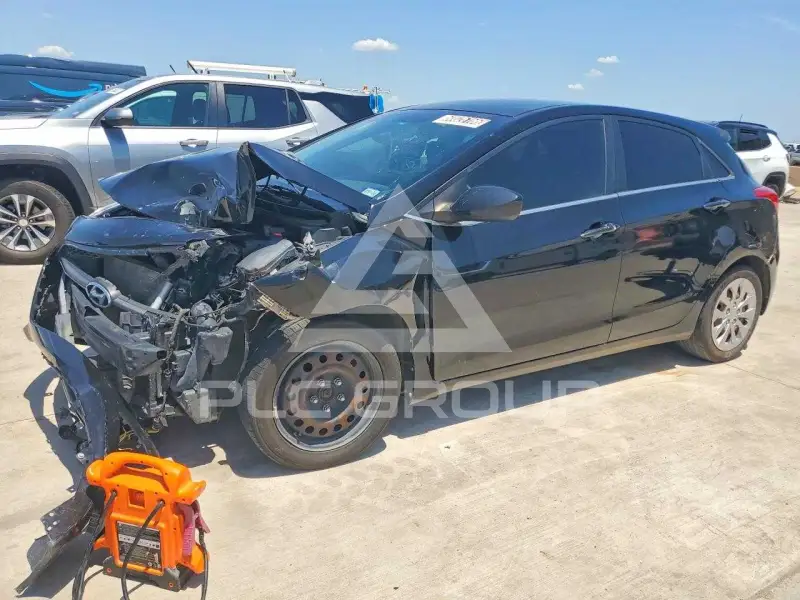 2016 Hyundai Elantra photo