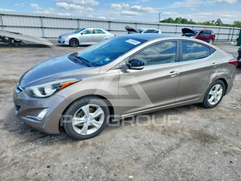 2016 Hyundai Elantra photo