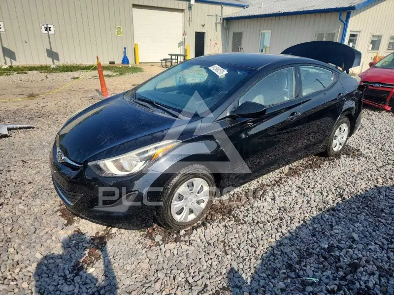 2016 Hyundai Elantra фото