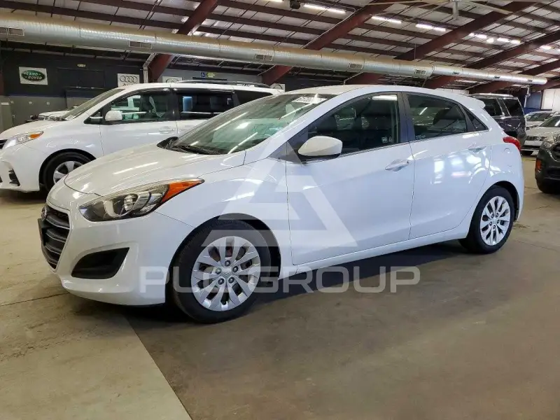 2016 Hyundai Elantra photo