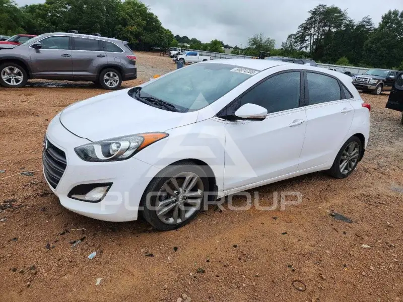 2016 Hyundai Elantra фото