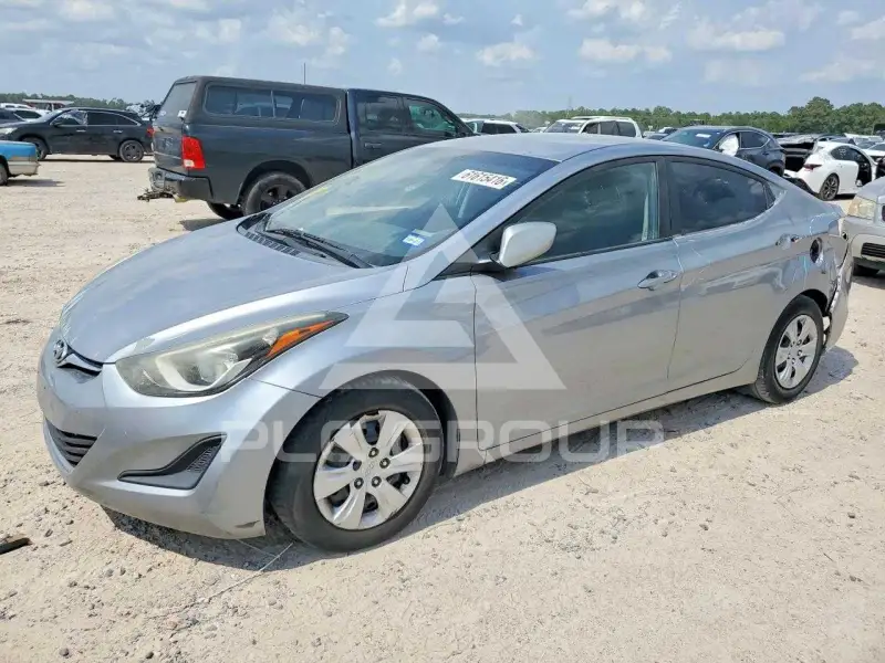 2016 Hyundai Elantra фото
