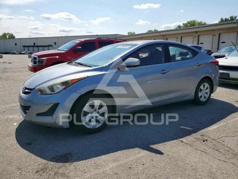 2016 Hyundai Elantra photo