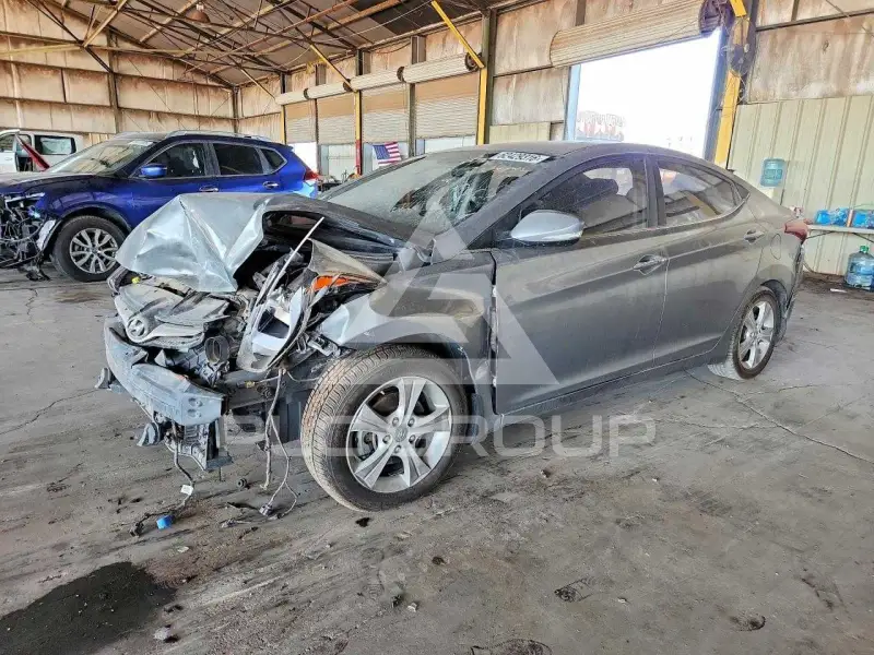 2016 Hyundai Elantra фото