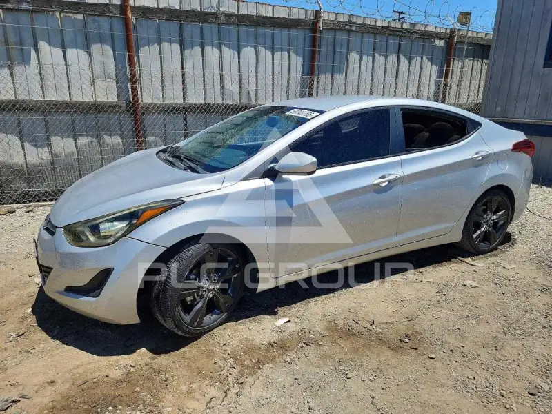 2016 Hyundai Elantra фото
