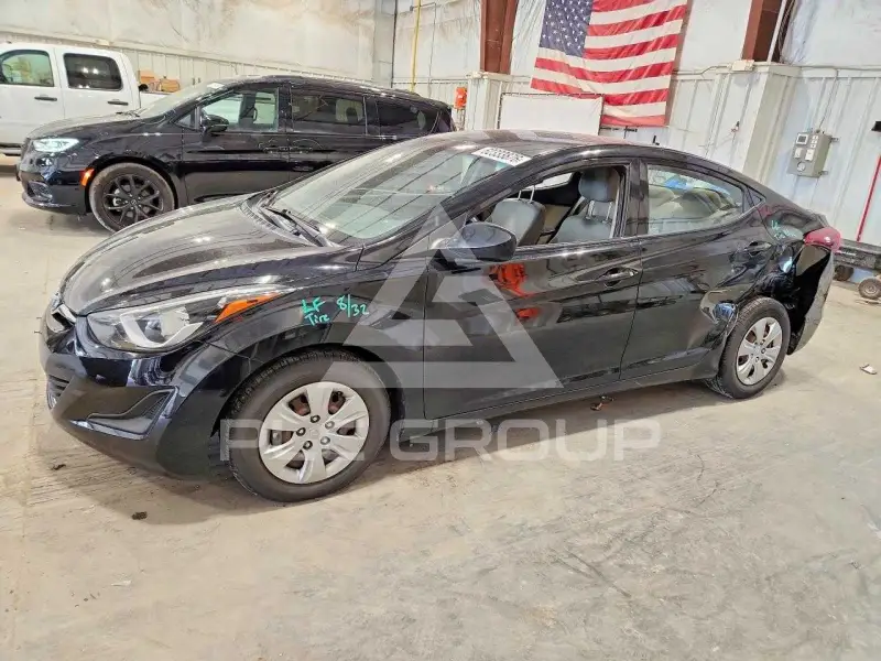 2016 Hyundai Elantra фото