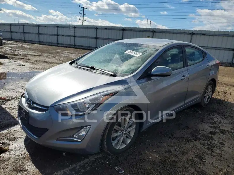 2016 Hyundai Elantra photo