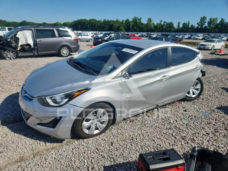 2016 Hyundai Elantra фото