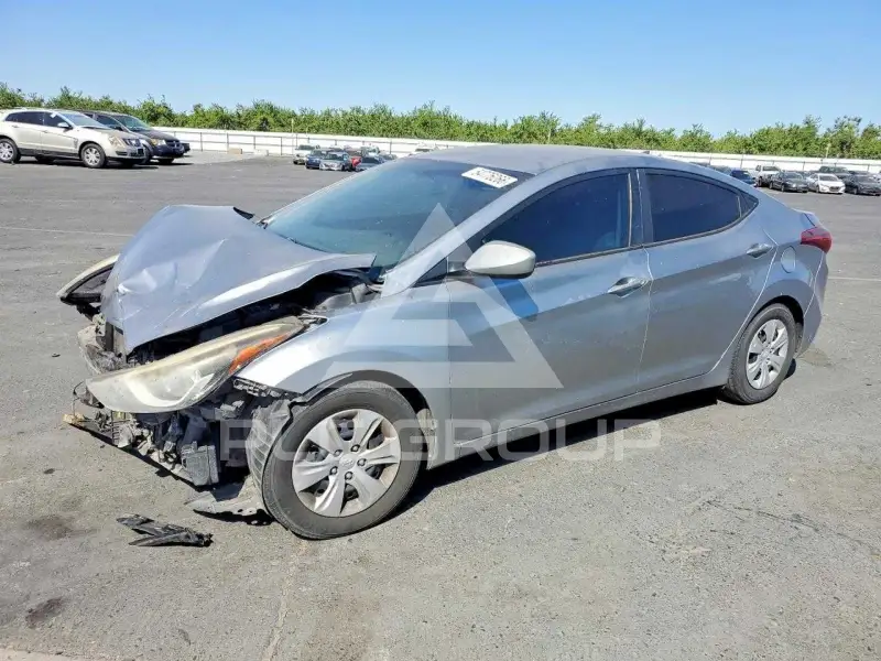 2016 Hyundai Elantra фото