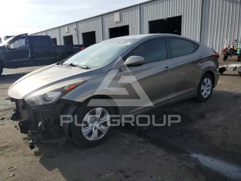 2016 Hyundai Elantra фото