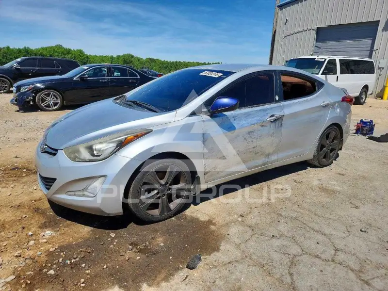 2016 Hyundai Elantra фото