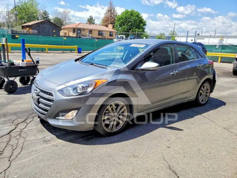 2016 Hyundai Elantra фото