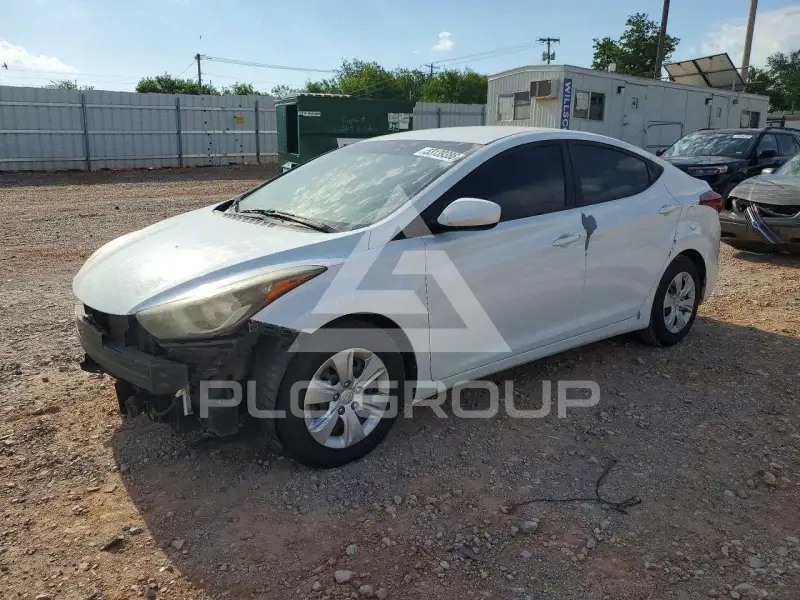 2016 Hyundai Elantra фото