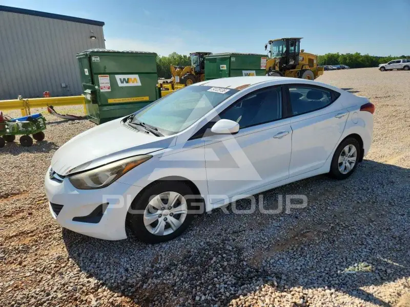 2016 Hyundai Elantra photo
