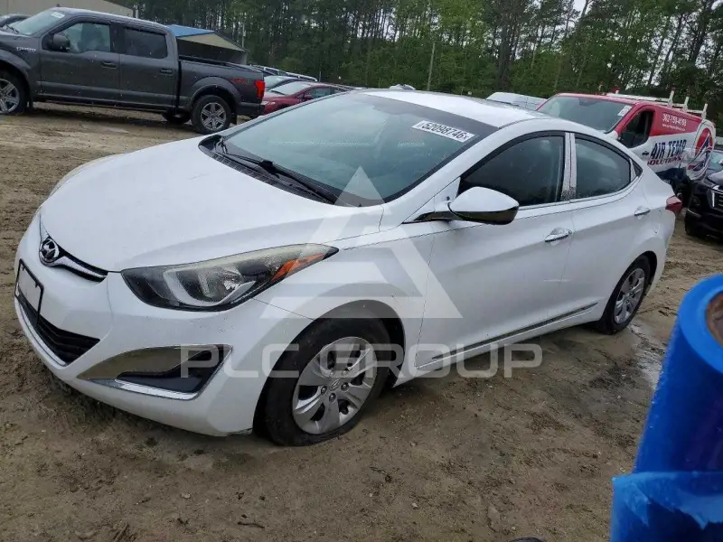 2016 Hyundai Elantra фото