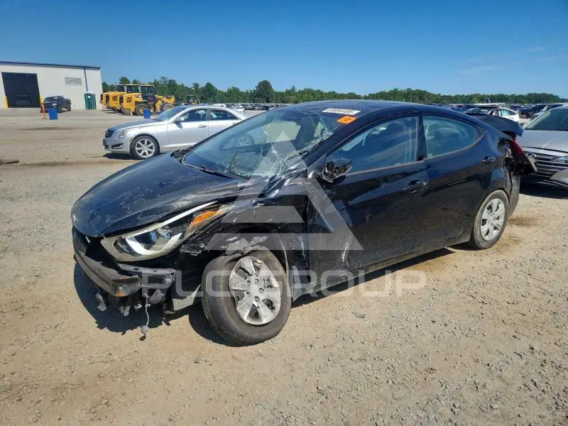 2016 Hyundai Elantra photo